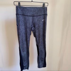 Nike Capri Leggings